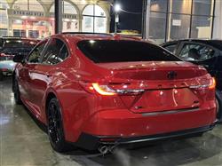 تۆیۆتا کامری